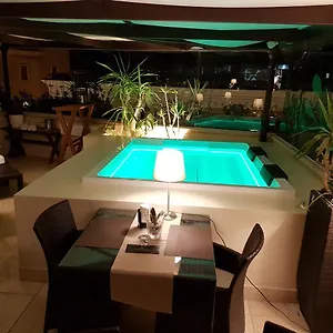 **** Hotel Santa Chiara Italia